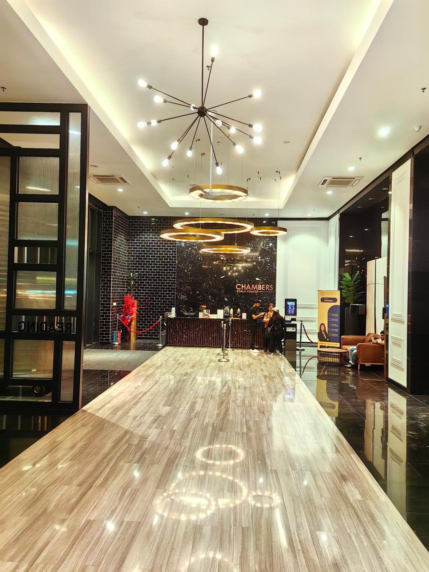 Chambers Residence Klcc By Purple Orchid Kuala Lumpur Exterior photo
